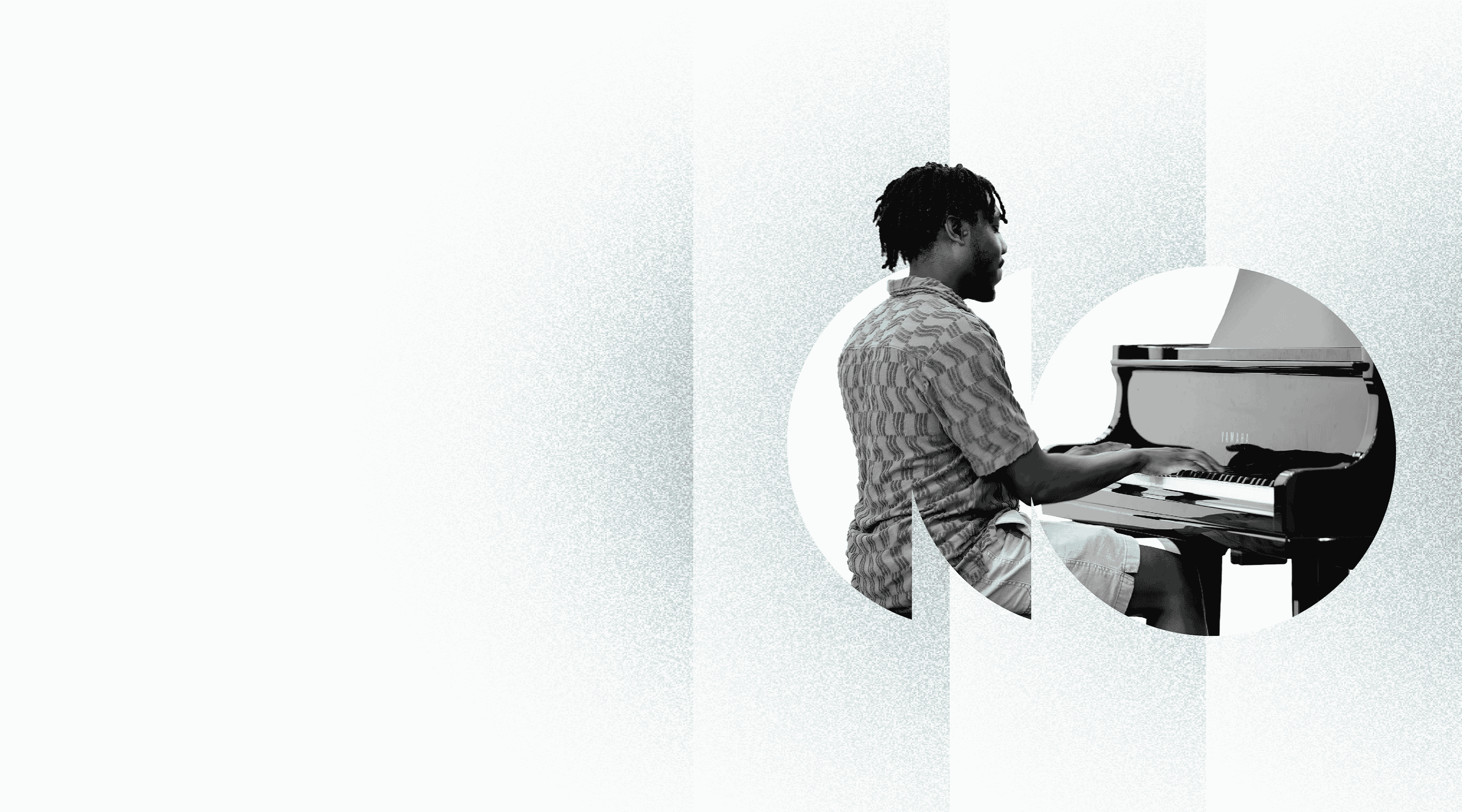 Piano lesson in progress